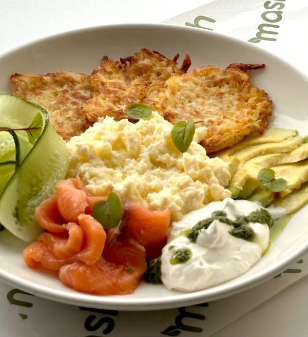 Скрембл с лососем