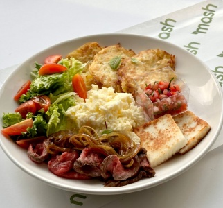 Скрембл с ростбифом